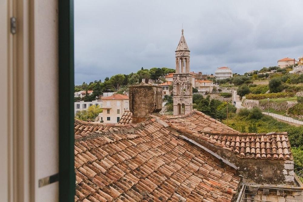 Park Hvar Хвар Экстерьер фото